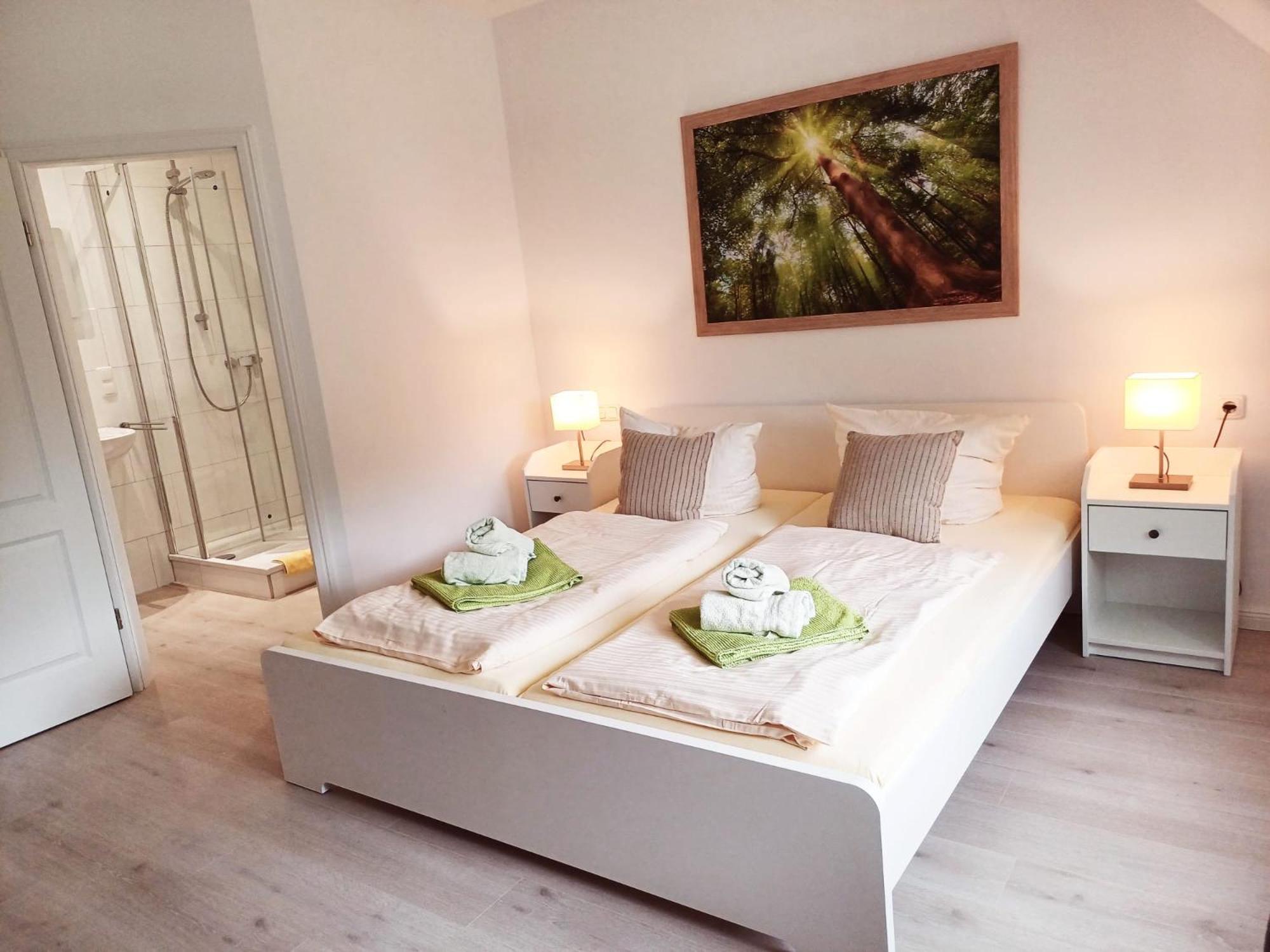Landhaus Tewel Hotel Mit Restaurant Dış mekan fotoğraf